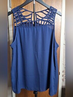 torrid Navy Cutout Sleeveless Chiffon Tank Plus Size 0